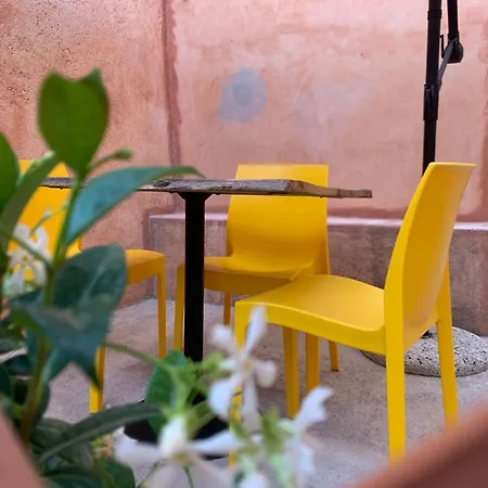 Vakantiehuis Casa Catalina, Un'oasi Di Relax Al Centro Citta